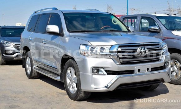 Nunua Imported Toyota Land Cruiser Nyingine Gari ndani ya Import - Dubai nchini Bujumbura Nunua Imported Toyota Land Cruiser Nyingine Gari ndani ya Import - Dubai nchini Bujumbura