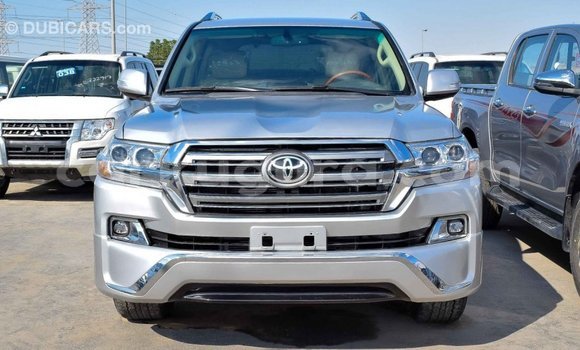 Nunua Imported Toyota Land Cruiser Nyingine Gari ndani ya Import - Dubai nchini Bujumbura Nunua Imported Toyota Land Cruiser Nyingine Gari ndani ya Import - Dubai nchini Bujumbura