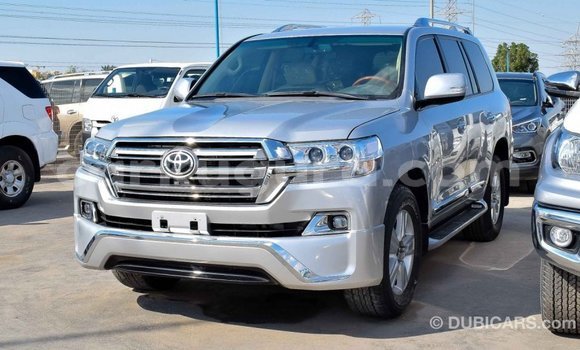 Nunua Imported Toyota Land Cruiser Nyingine Gari ndani ya Import - Dubai nchini Bujumbura Nunua Imported Toyota Land Cruiser Nyingine Gari ndani ya Import - Dubai nchini Bujumbura