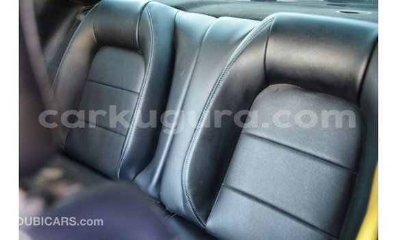 Acheter Import Voiture Ford Mustang Blanc à Import - Dubai, Bujumbura Acheter Import Voiture Ford Mustang Blanc à Import - Dubai, Bujumbura