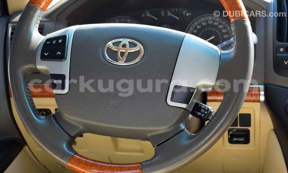 Nunua Imported Toyota Land Cruiser Nyingine Gari ndani ya Import - Dubai nchini Bujumbura Nunua Imported Toyota Land Cruiser Nyingine Gari ndani ya Import - Dubai nchini Bujumbura