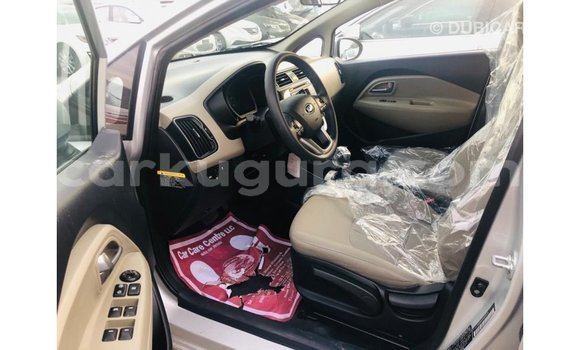Nunua Imported Kia Rio Nyingine Gari ndani ya Import - Dubai nchini Bujumbura Nunua Imported Kia Rio Nyingine Gari ndani ya Import - Dubai nchini Bujumbura