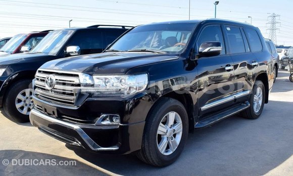 Nunua Imported Toyota Land Cruiser Nyeusi Gari ndani ya Import - Dubai nchini Bujumbura Nunua Imported Toyota Land Cruiser Nyeusi Gari ndani ya Import - Dubai nchini Bujumbura