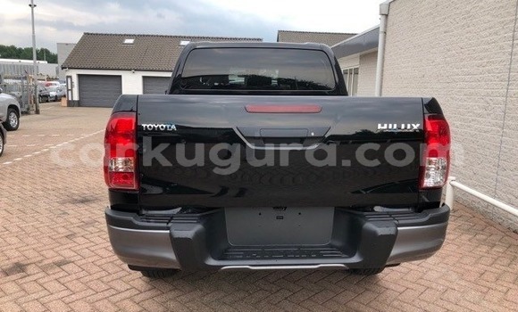Nunua Mpya Toyota Hilux Nyeusi Gari ndani ya Bujumbura nchini Bujumbura Nunua Mpya Toyota Hilux Nyeusi Gari ndani ya Bujumbura nchini Bujumbura