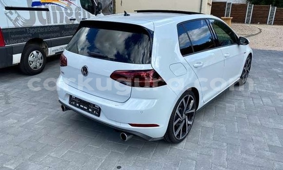 Nunua Mpya Volkswagen Golf GTI Nyeupe Gari ndani ya Bujumbura nchini Bujumbura Nunua Mpya Volkswagen Golf GTI Nyeupe Gari ndani ya Bujumbura nchini Bujumbura