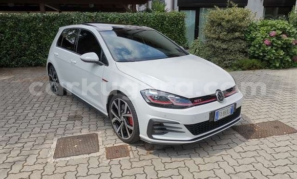 Nunua Mpya Volkswagen Golf GTI Nyeupe Gari ndani ya Bujumbura nchini Bujumbura Nunua Mpya Volkswagen Golf GTI Nyeupe Gari ndani ya Bujumbura nchini Bujumbura