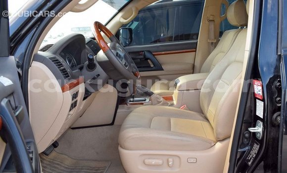 Nunua Imported Toyota Land Cruiser Nyeusi Gari ndani ya Import - Dubai nchini Bujumbura Nunua Imported Toyota Land Cruiser Nyeusi Gari ndani ya Import - Dubai nchini Bujumbura
