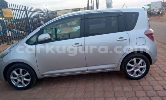 Nunua Ilio tumika Toyota Ractis Fedha Gari ndani ya Bujumbura nchini Bujumbura Nunua Ilio tumika Toyota Ractis Fedha Gari ndani ya Bujumbura nchini Bujumbura