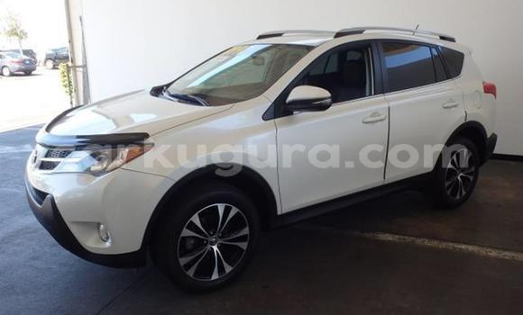 Nunua Mpya Toyota RAV4 Nyeupe Gari ndani ya Bujumbura nchini Bujumbura Nunua Mpya Toyota RAV4 Nyeupe Gari ndani ya Bujumbura nchini Bujumbura