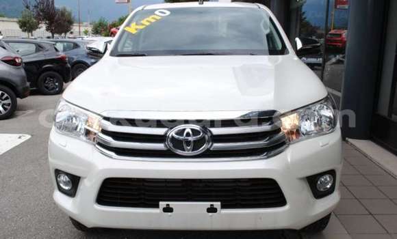 Acheter Occasion Voiture Toyota Hilux Blanc à Bujumbura, Bujumbura