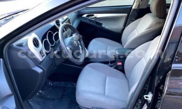 Nunua Ilio tumika Toyota Matrix Nyeusi Gari ndani ya Bubanza nchini Bubanza Nunua Ilio tumika Toyota Matrix Nyeusi Gari ndani ya Bubanza nchini Bubanza