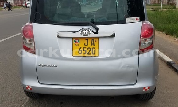 Nunua Ilio tumika Toyota Ractis Fedha Gari ndani ya Bujumbura nchini Bujumbura Nunua Ilio tumika Toyota Ractis Fedha Gari ndani ya Bujumbura nchini Bujumbura