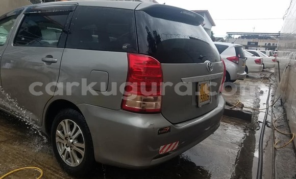 Acheter Occasion Voiture Toyota Wish Gris à Bujumbura, Bujumbura Acheter Occasion Voiture Toyota Wish Gris à Bujumbura, Bujumbura