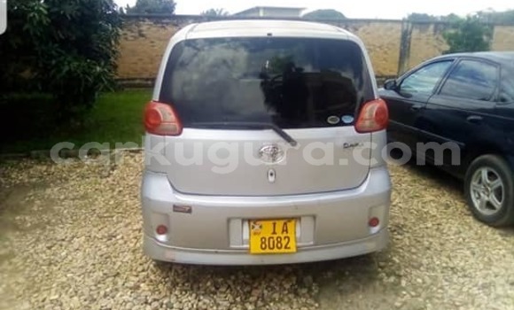 Acheter Occasion Voiture Toyota Porte Gris à Bujumbura, Bujumbura Acheter Occasion Voiture Toyota Porte Gris à Bujumbura, Bujumbura