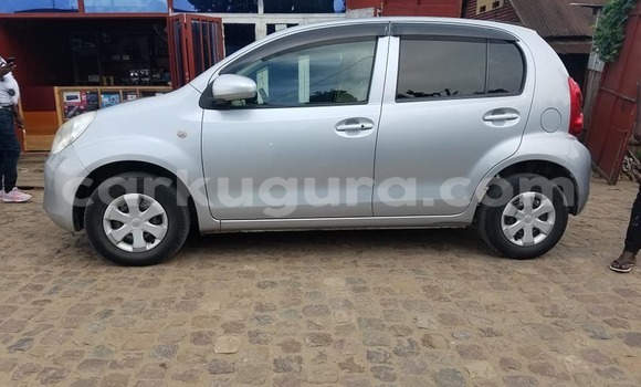 Acheter Occasion Voiture Toyota Passo Gris à Bujumbura, Bujumbura Acheter Occasion Voiture Toyota Passo Gris à Bujumbura, Bujumbura