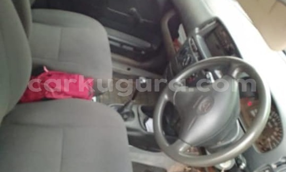 Acheter Occasion Voiture Toyota Probox Blanc à Bujumbura, Bujumbura Acheter Occasion Voiture Toyota Probox Blanc à Bujumbura, Bujumbura