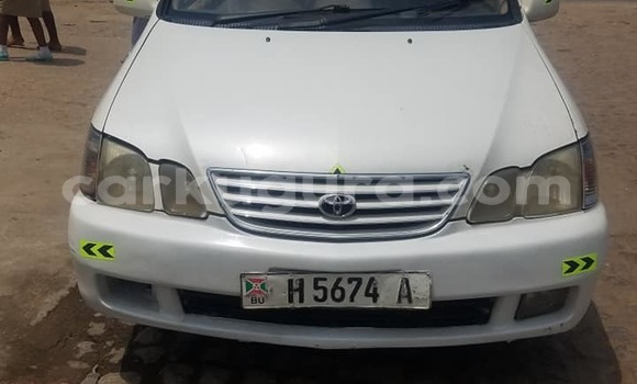 Nunua Ilio tumika Toyota Gaia Nyeupe Gari ndani ya Bujumbura nchini Bujumbura Nunua Ilio tumika Toyota Gaia Nyeupe Gari ndani ya Bujumbura nchini Bujumbura