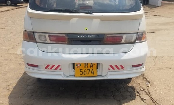 Nunua Ilio tumika Toyota Gaia Nyeupe Gari ndani ya Bujumbura nchini Bujumbura Nunua Ilio tumika Toyota Gaia Nyeupe Gari ndani ya Bujumbura nchini Bujumbura