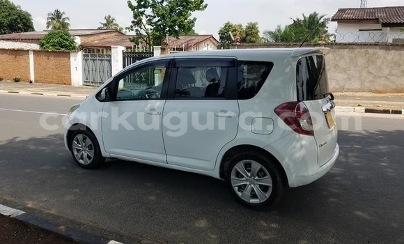 Acheter Occasion Voiture Toyota Ractis Blanc à Bujumbura, Bujumbura Acheter Occasion Voiture Toyota Ractis Blanc à Bujumbura, Bujumbura