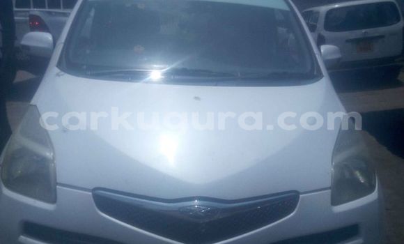 Nunua Ilio tumika Toyota Ractis Nyeupe Gari ndani ya Bujumbura nchini Bujumbura Nunua Ilio tumika Toyota Ractis Nyeupe Gari ndani ya Bujumbura nchini Bujumbura