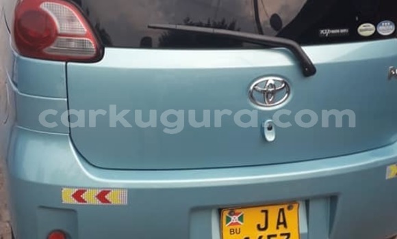 Nunua Ilio tumika Toyota Porte Bluu Gari ndani ya Bujumbura nchini Bujumbura Nunua Ilio tumika Toyota Porte Bluu Gari ndani ya Bujumbura nchini Bujumbura
