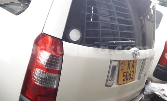 Nunua Ilio tumika Toyota Succeed Nyeupe Gari ndani ya Bujumbura nchini Bujumbura Nunua Ilio tumika Toyota Succeed Nyeupe Gari ndani ya Bujumbura nchini Bujumbura