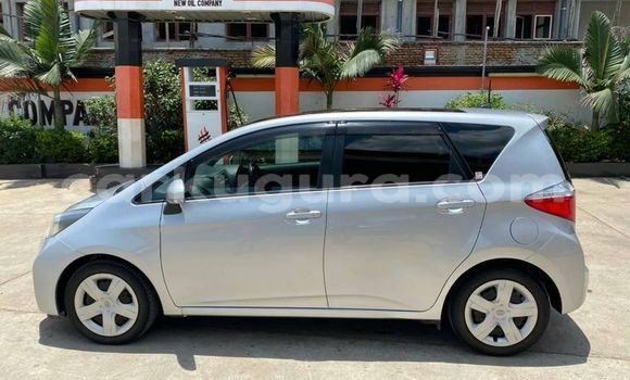 Buy Used Toyota Ractis Silver Car in Bujumbura in Bujumbura Buy Used Toyota Ractis Silver Car in Bujumbura in Bujumbura