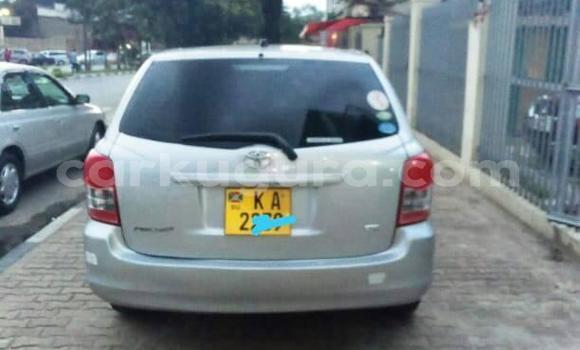 Buy Used Toyota Corolla Silver Car in Bujumbura in Bujumbura Buy Used Toyota Corolla Silver Car in Bujumbura in Bujumbura