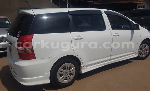 Acheter Occasion Voiture Toyota Wish Blanc à Bujumbura, Bujumbura Acheter Occasion Voiture Toyota Wish Blanc à Bujumbura, Bujumbura