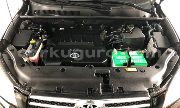 Acheter Occasion Voiture Toyota RAV4 Noir à Ngagara, Bujumbura Acheter Occasion Voiture Toyota RAV4 Noir à Ngagara, Bujumbura