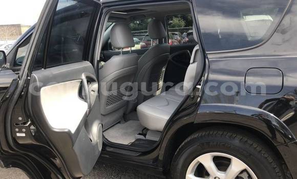 Acheter Occasion Voiture Toyota RAV4 Gris à Bujumbura, Bujumbura Acheter Occasion Voiture Toyota RAV4 Gris à Bujumbura, Bujumbura