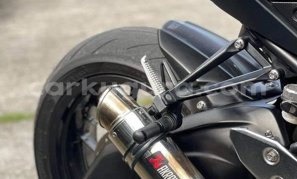 Acheter Neuf Moto Alta Motors REDSHIFT SM Noir à Buyenzi, Bujumbura Acheter Neuf Moto Alta Motors REDSHIFT SM Noir à Buyenzi, Bujumbura