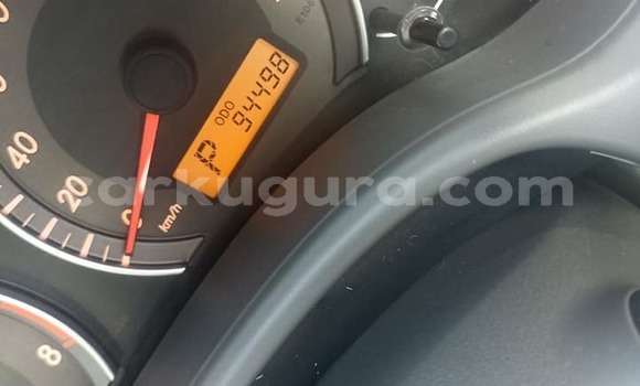 Nunua Ilio tumika Toyota Axio Brown Gari ndani ya Bujumbura nchini Bujumbura Nunua Ilio tumika Toyota Axio Brown Gari ndani ya Bujumbura nchini Bujumbura