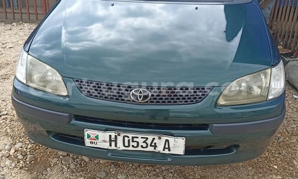 Acheter Occasion Voiture Toyota Spacio Vert à Bujumbura, Bujumbura