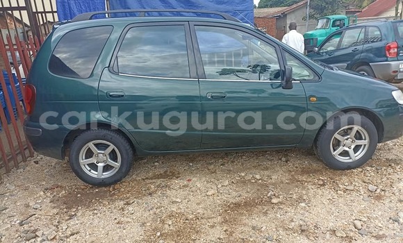 Acheter Occasion Voiture Toyota Spacio Vert à Bujumbura, Bujumbura Acheter Occasion Voiture Toyota Spacio Vert à Bujumbura, Bujumbura