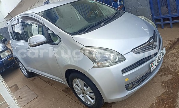 Acheter Occasion Voiture Toyota Ractis Gris à Bujumbura, Bujumbura Acheter Occasion Voiture Toyota Ractis Gris à Bujumbura, Bujumbura