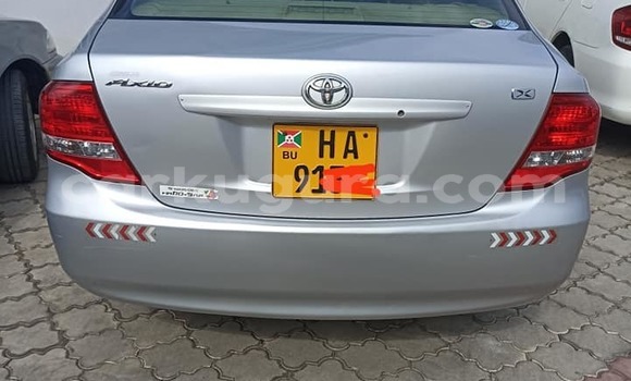 Acheter Occasion Voiture Toyota Axio Gris à Bujumbura, Bujumbura Acheter Occasion Voiture Toyota Axio Gris à Bujumbura, Bujumbura