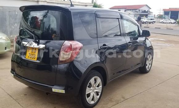 Acheter Occasion Voiture Toyota Ractis Bleu à Bujumbura, Bujumbura Acheter Occasion Voiture Toyota Ractis Bleu à Bujumbura, Bujumbura