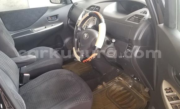 Acheter Occasion Voiture Toyota Ractis Bleu à Bujumbura, Bujumbura Acheter Occasion Voiture Toyota Ractis Bleu à Bujumbura, Bujumbura