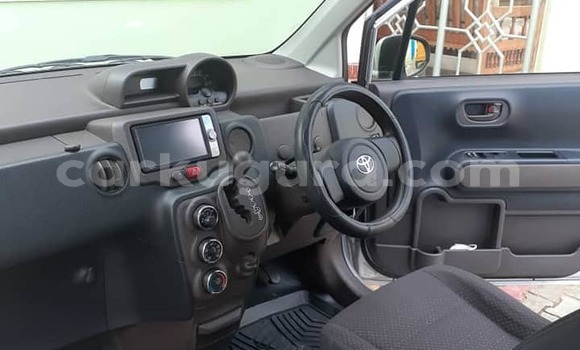 Acheter Occasion Voiture Toyota Spade Gris à Bujumbura, Bujumbura Acheter Occasion Voiture Toyota Spade Gris à Bujumbura, Bujumbura