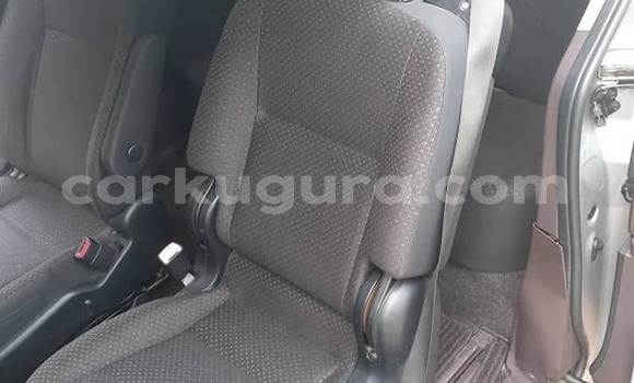Acheter Occasion Voiture Toyota Spade Gris à Bujumbura, Bujumbura Acheter Occasion Voiture Toyota Spade Gris à Bujumbura, Bujumbura