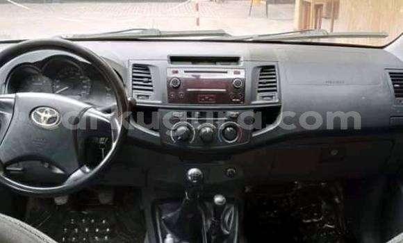 Acheter Occasion Voiture Toyota Hilux Blanc à Bujumbura, Bujumbura Acheter Occasion Voiture Toyota Hilux Blanc à Bujumbura, Bujumbura