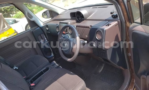 Acheter Occasion Voiture Toyota Spade Marron à Bujumbura, Bujumbura Acheter Occasion Voiture Toyota Spade Marron à Bujumbura, Bujumbura
