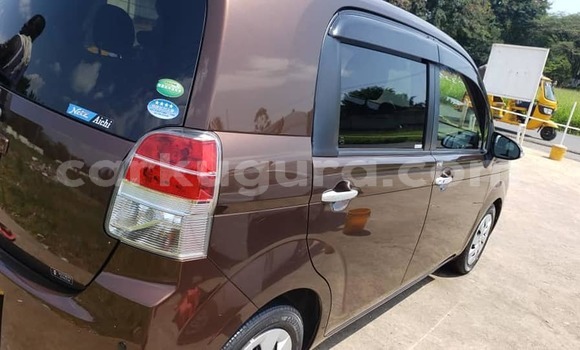 Acheter Occasion Voiture Toyota Spade Marron à Bujumbura, Bujumbura Acheter Occasion Voiture Toyota Spade Marron à Bujumbura, Bujumbura