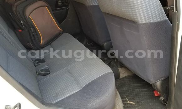 Acheter Occasion Voiture Mitsubishi Pajero Blanc à Bujumbura, Bujumbura Acheter Occasion Voiture Mitsubishi Pajero Blanc à Bujumbura, Bujumbura