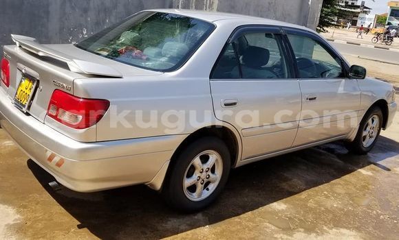 Nunua Ilio tumika Toyota Carina Fedha Gari ndani ya Bujumbura nchini Bujumbura Nunua Ilio tumika Toyota Carina Fedha Gari ndani ya Bujumbura nchini Bujumbura