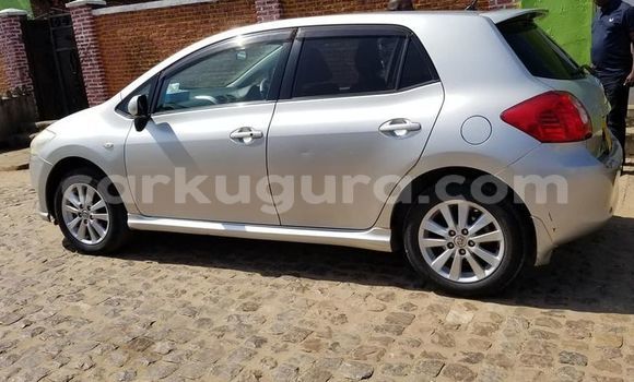Acheter Occasion Voiture Toyota Auris Gris à Bujumbura, Bujumbura Acheter Occasion Voiture Toyota Auris Gris à Bujumbura, Bujumbura