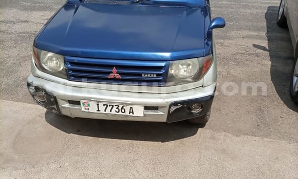Acheter Occasion Voiture Mitsubishi Pajero Junior Bleu à Bujumbura, Bujumbura Acheter Occasion Voiture Mitsubishi Pajero Junior Bleu à Bujumbura, Bujumbura