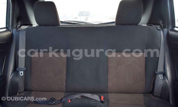 Nunua Imported Toyota Yaris Nyeusi Gari ndani ya Import - Dubai nchini Bujumbura Nunua Imported Toyota Yaris Nyeusi Gari ndani ya Import - Dubai nchini Bujumbura