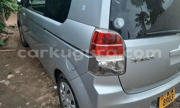 Acheter Occasion Voiture Toyota Spade Gris à Bujumbura, Bujumbura Acheter Occasion Voiture Toyota Spade Gris à Bujumbura, Bujumbura